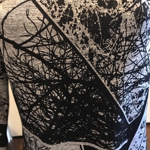 CYC graphic Long Sleeve Crewneck Black Gray Tunic Top size Small - Picture 5 of 9